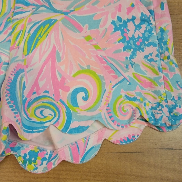 Lilly Pulitzer Shorts - Picture 7 of 12
